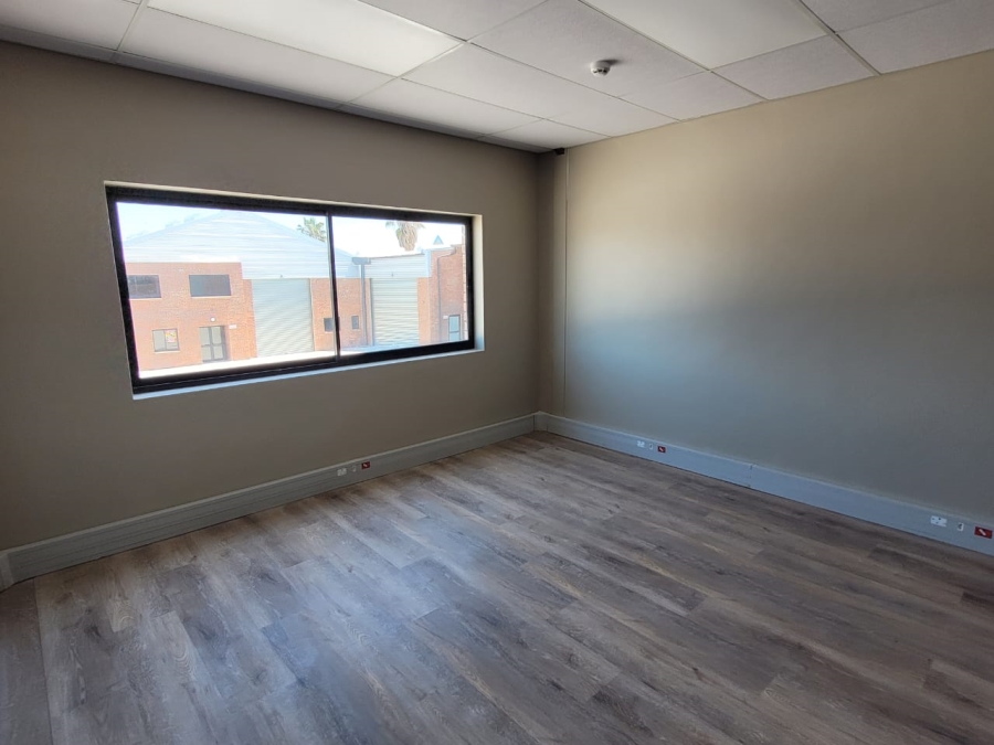 To Let commercial Property for Rent in Killarney Gardens Western Cape